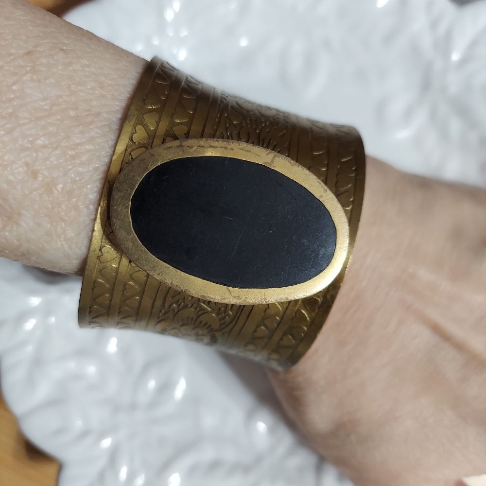 Textured Brass Cuff Design Bracelet w/ Beveled Oval Wood Center